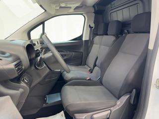 OPEL Combo usata, con Servosterzo