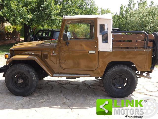 TOYOTA Land Cruiser usata 7