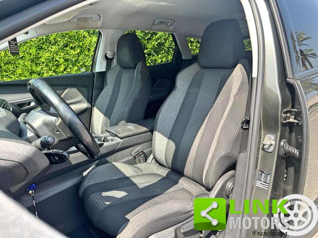 PEUGEOT 3008 usata, con Airbag Passeggero