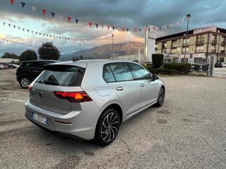 VOLKSWAGEN Golf usata, con Autoradio