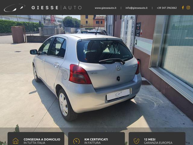 TOYOTA Yaris usata, con Fendinebbia