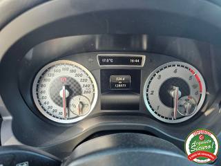 MERCEDES-BENZ A 180 usata, con Climatizzatore