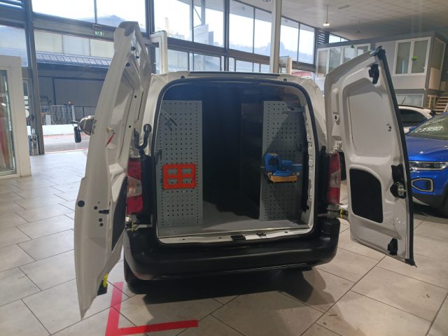 OPEL Combo usata, con Servosterzo