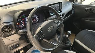 HYUNDAI i10 usata, con Chiusura centralizzata