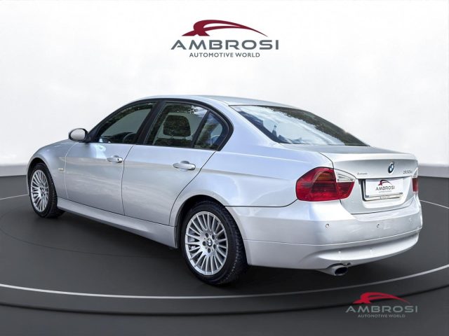 BMW 320 usata 3