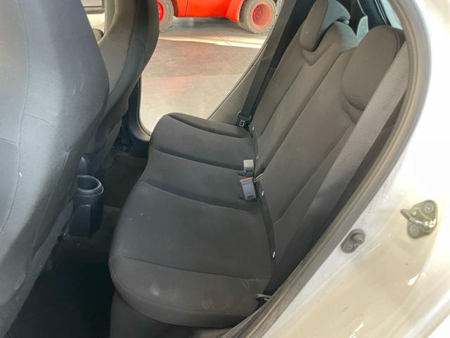 TOYOTA Aygo X usata, con Sedile posteriore sdoppiato