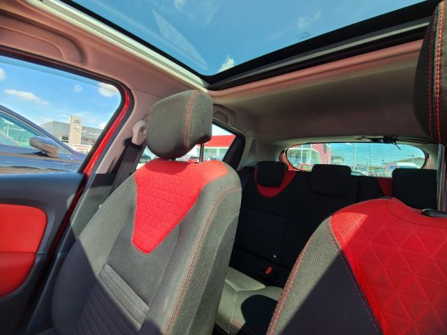 RENAULT Clio usata, con Climatizzatore