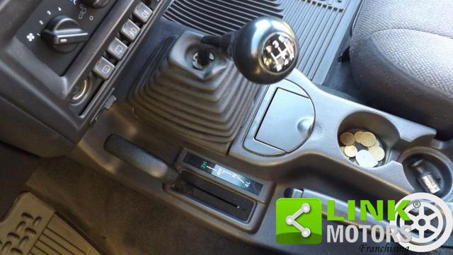 JEEP Cherokee usata 24