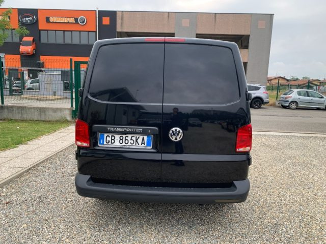 VOLKSWAGEN Transporter usata, con Autoradio