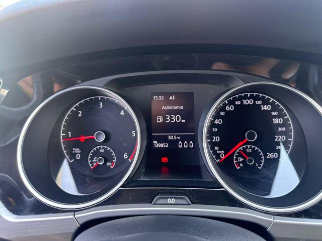 VOLKSWAGEN Touran usata, con Chiusura centralizzata