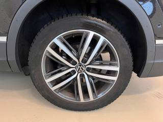 VOLKSWAGEN Tiguan Allspace usata, con Bracciolo