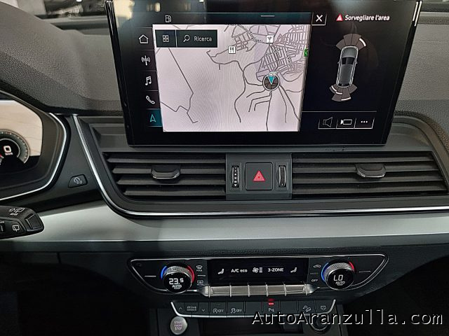 AUDI Q5 usata, con Volante in pelle