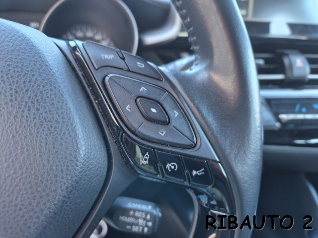 TOYOTA C-HR usata, con Boardcomputer