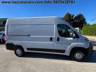 PEUGEOT Boxer usata, con Airbag