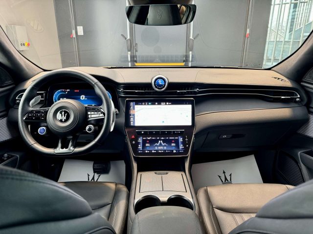 MASERATI Grecale usata, con Sedile posteriore sdoppiato