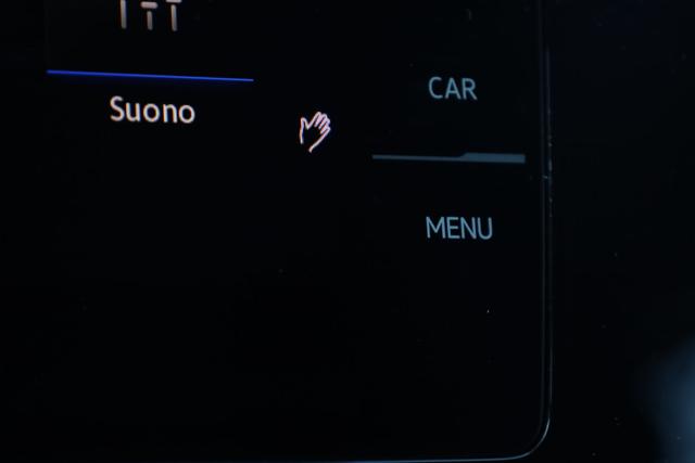 VOLKSWAGEN T-Roc usata, con Bluetooth