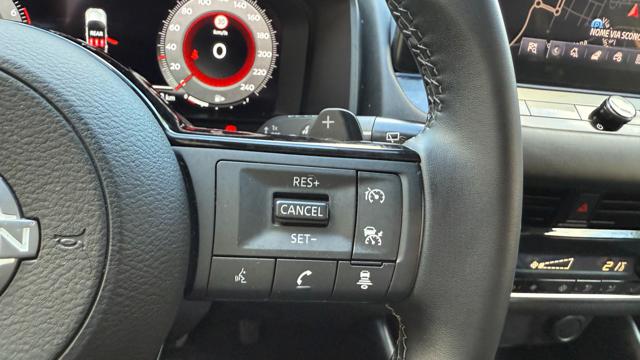 NISSAN Qashqai usata, con Autoradio