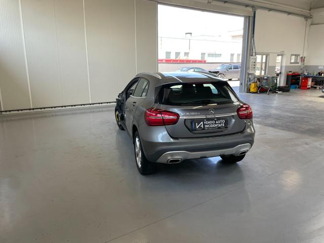 MERCEDES-BENZ GLA 180 usata, con Boardcomputer