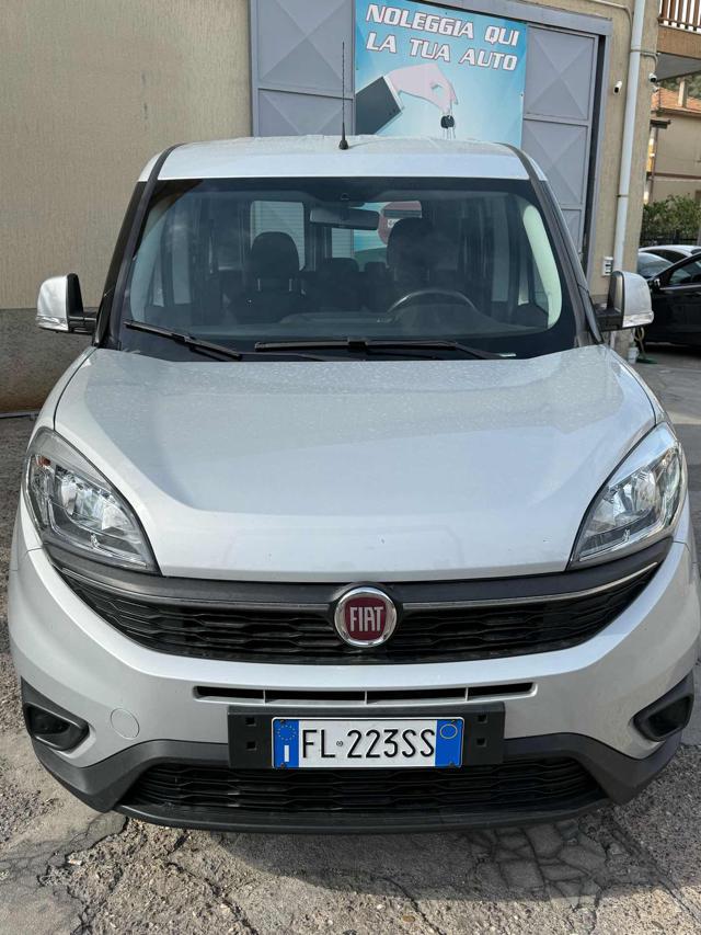 FIAT Doblo usata, con Airbag laterali