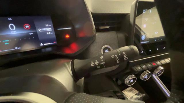 RENAULT Clio usata, con Controllo trazione