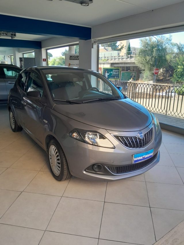 LANCIA Ypsilon usata, con ABS
