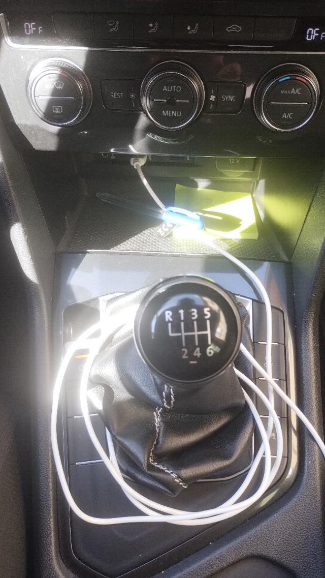 VOLKSWAGEN Tiguan usata, con Bluetooth