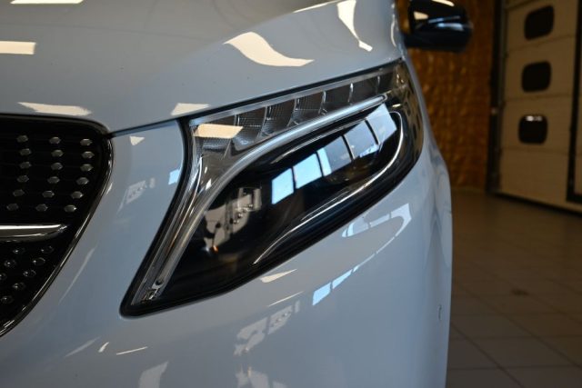MERCEDES-BENZ V 300 usata 95