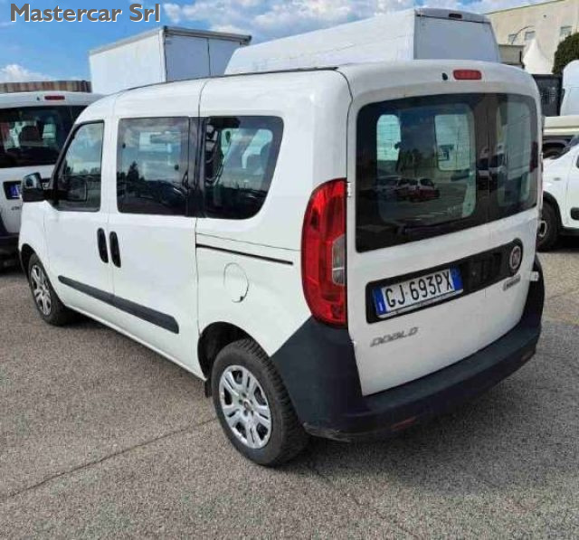 FIAT Doblo usata, con Airbag Passeggero