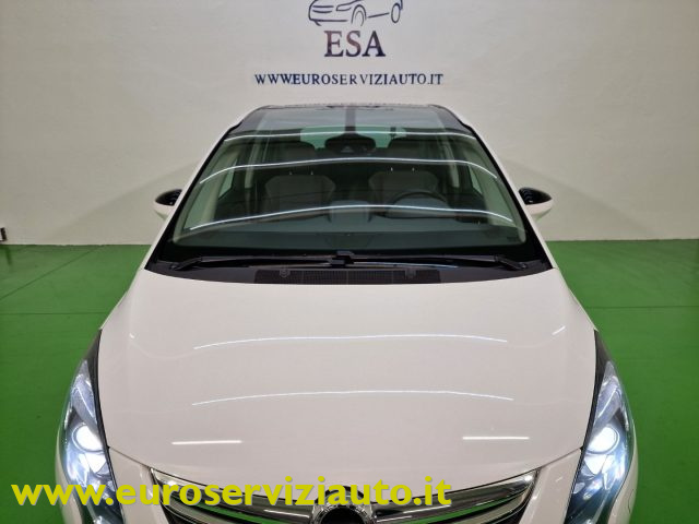 OPEL Zafira Tourer usata, con Specchietto retrovisore con funzione antiabbagliamento