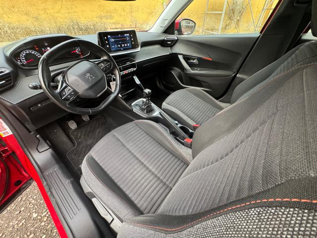 PEUGEOT 2008 usata, con Controllo automatico clima