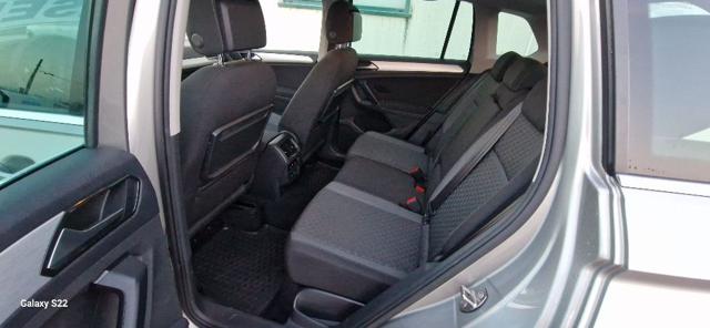 VOLKSWAGEN Tiguan usata, con Autoradio