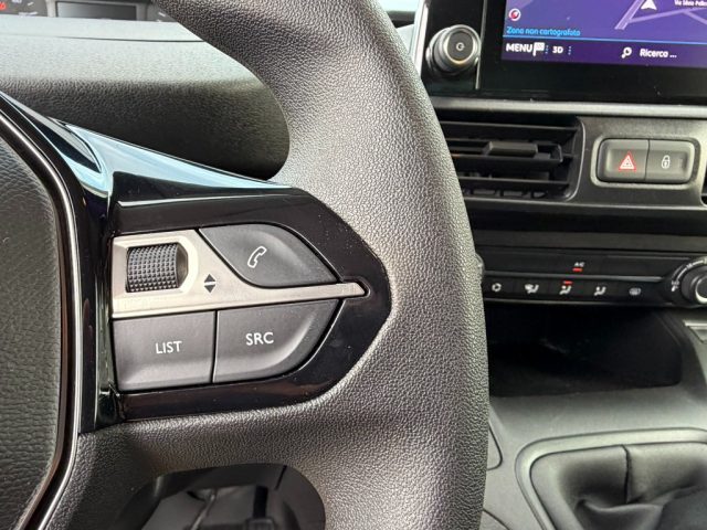 PEUGEOT Partner usata, con USB