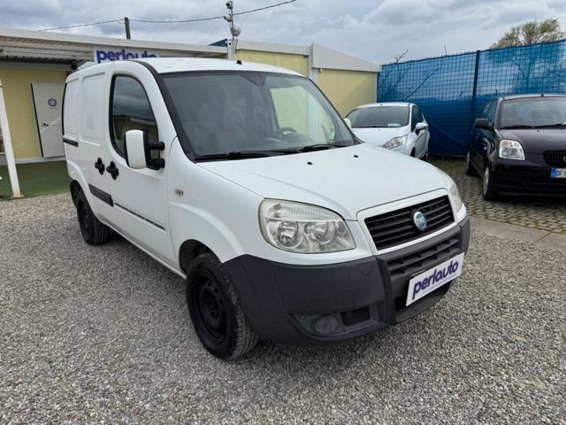 FIAT Doblo usata, con Alzacristalli elettrici