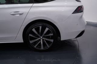 PEUGEOT 508 usata, con Sensori di parcheggio posteriori