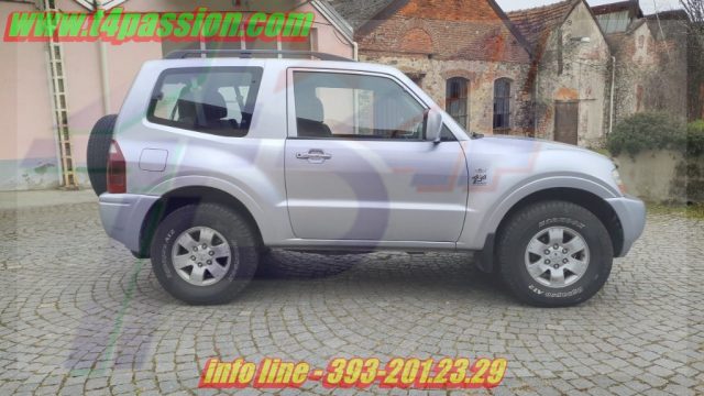 MITSUBISHI Pajero usata, con Airbag Passeggero