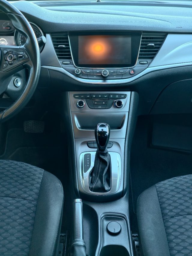 OPEL Astra usata, con Climatizzatore