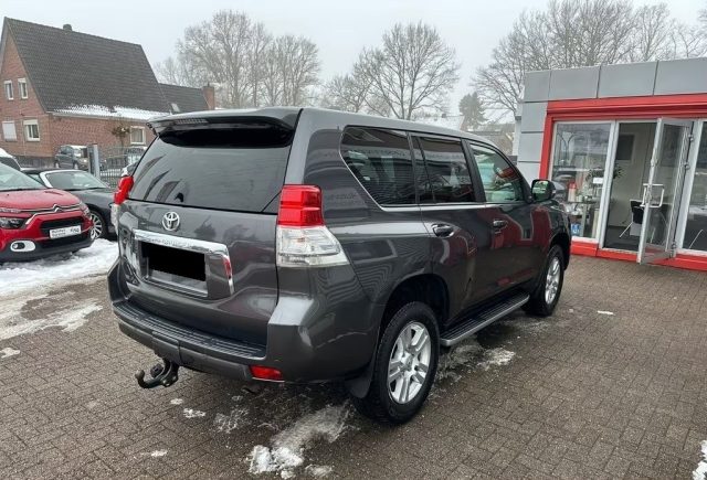 TOYOTA Land Cruiser usata, con Airbag Passeggero