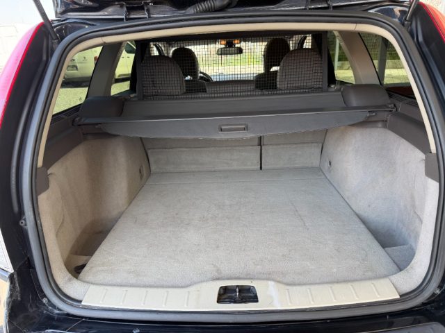 VOLVO V50 usata, con Bracciolo