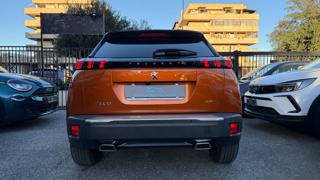 PEUGEOT 2008 usata, con Touch screen