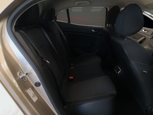 RENAULT Megane usata 17