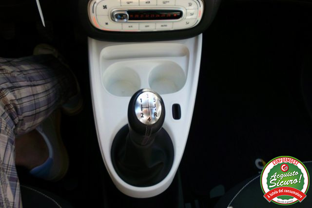 SMART ForFour usata, con Autoradio digitale
