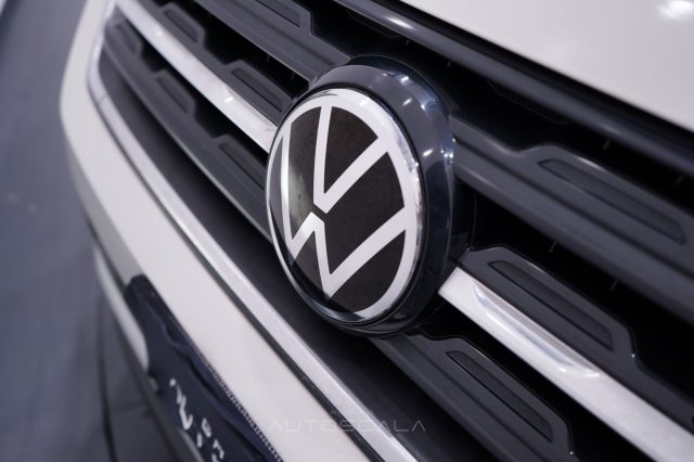 VOLKSWAGEN T-Cross usata, con Bluetooth