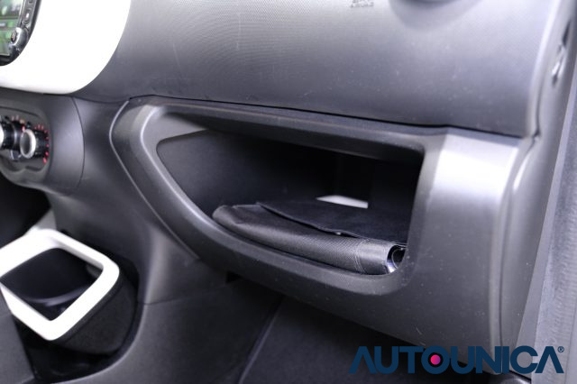 RENAULT Twingo usata 56