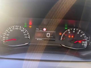 PEUGEOT 208 usata, con Autoradio