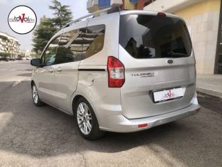 FORD Tourneo Courier usata, con Fendinebbia