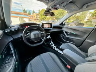 PEUGEOT 2008 usata, con Sedile posteriore sdoppiato