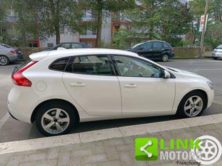 VOLVO V40 usata 38