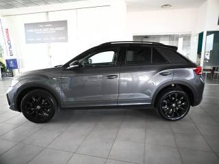 VOLKSWAGEN T-Roc usata, con USB