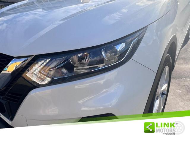 NISSAN Qashqai usata, con Controllo automatico clima