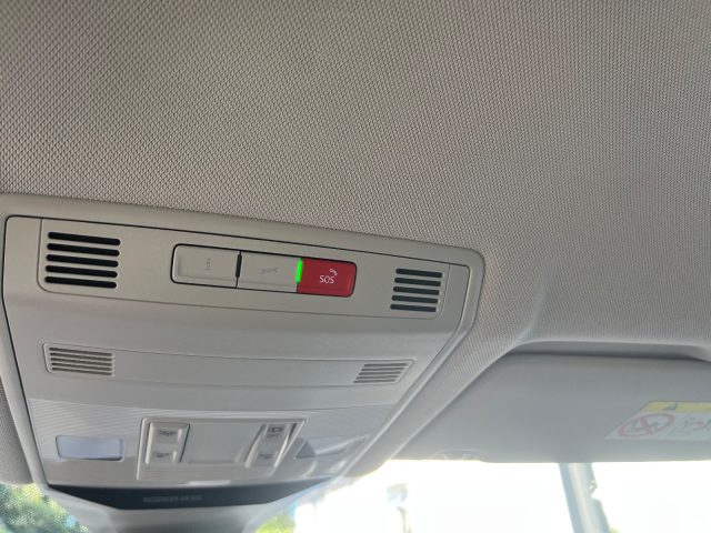 VOLKSWAGEN T-Roc usata, con Luci diurne LED